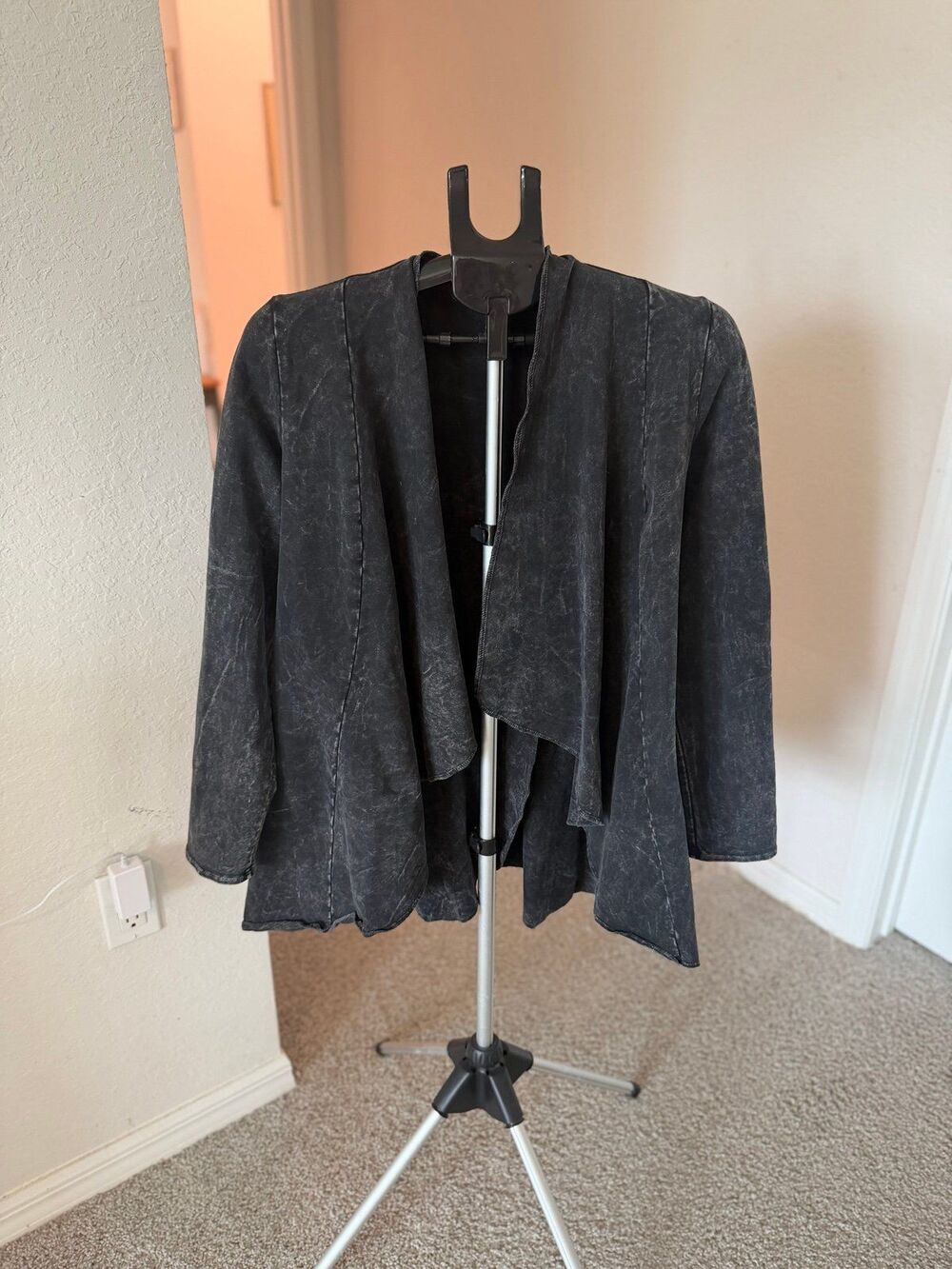 Testimony Los Angeles Dark Gray Acid Wash Draped Open Jacket Women’s Large